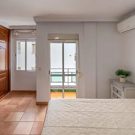 Apartment Bright 3-bedroom With Sea Views Marbella