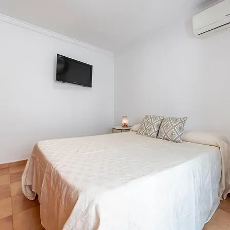 Bright 3-bedroom With Sea Views * Marbella