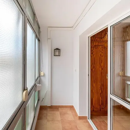 Bright 3-bedroom With Sea Views Apartment Marbella