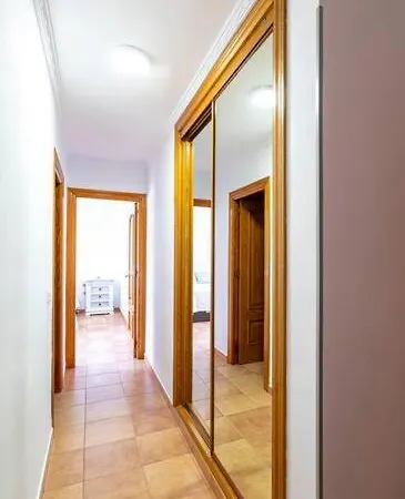 Bright 3-bedroom With Sea Views Marbella