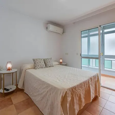 Bright 3-bedroom With Sea Views Apartment Marbella